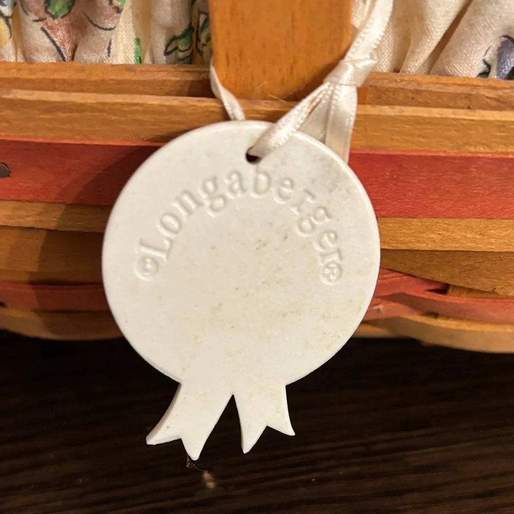 Longaberger 2000 Century Celebration Basket Floral Liner Handle Hat Medallion